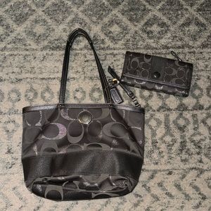 Used coach purse with wallet